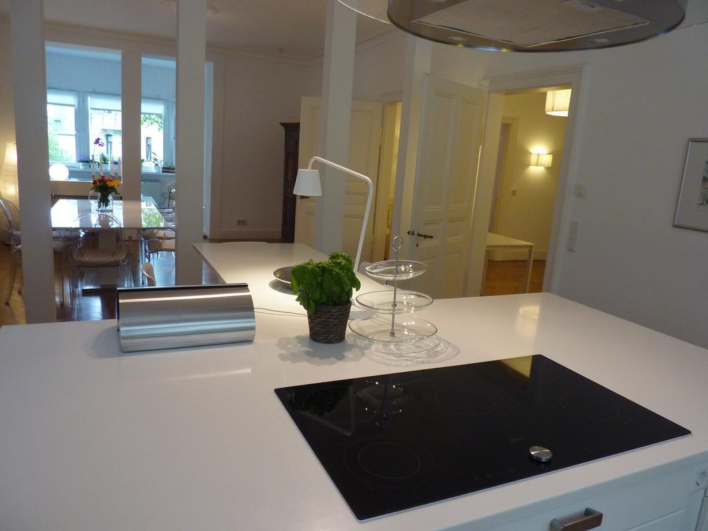 Kernerapartement Stoccarda Esterno foto